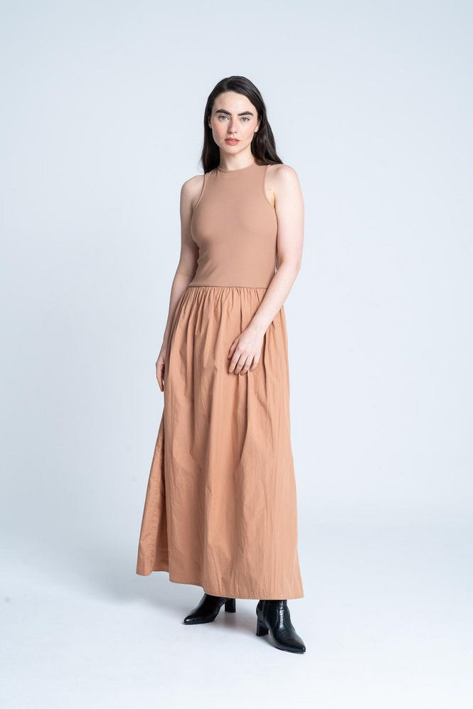 Vestido-ARKITECT-3779251_a.jpg