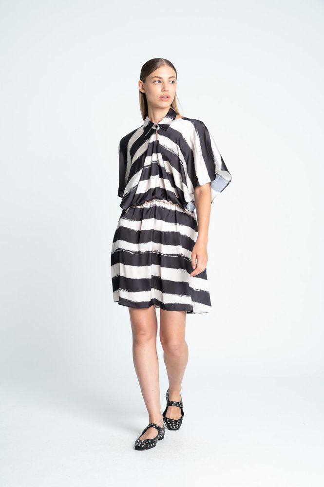 Vestido Manga corta ARKITECT